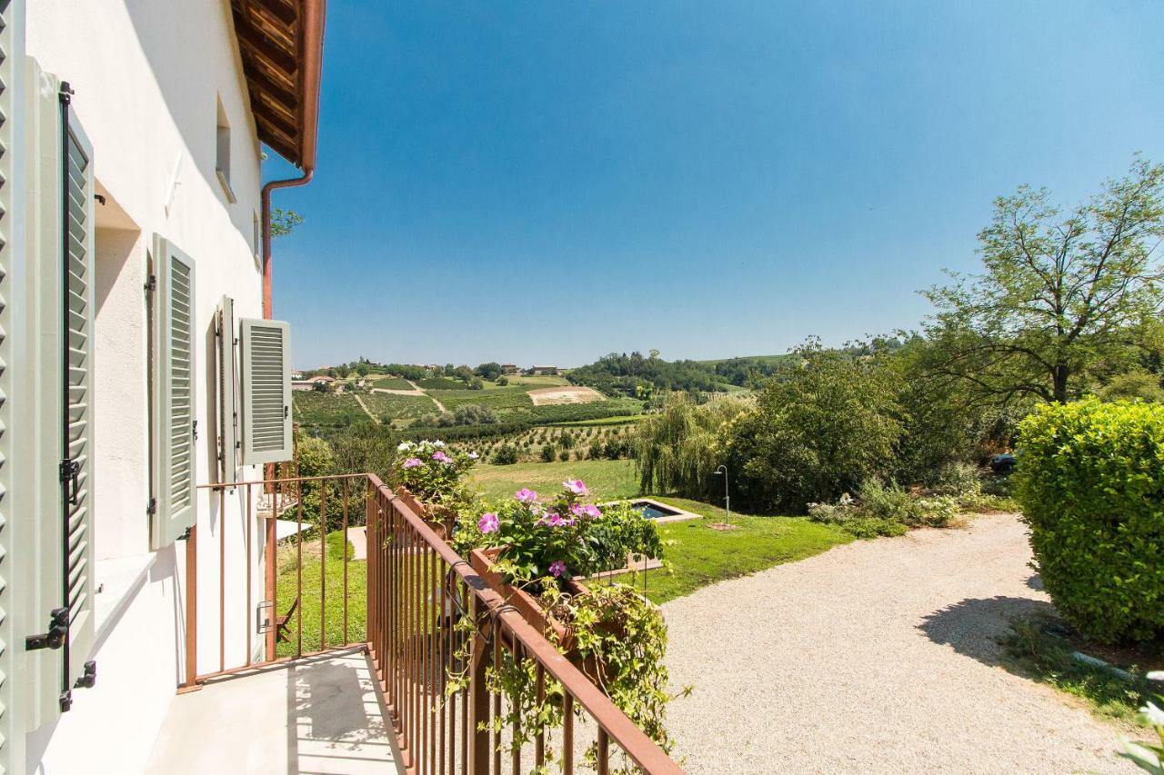 Appartamenti Presso Cascina La Melagrana コスティリオーレ・ダスティ エクステリア 写真