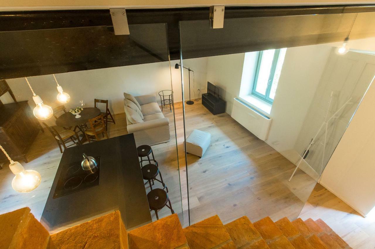 Appartamenti Presso Cascina La Melagrana コスティリオーレ・ダスティ エクステリア 写真