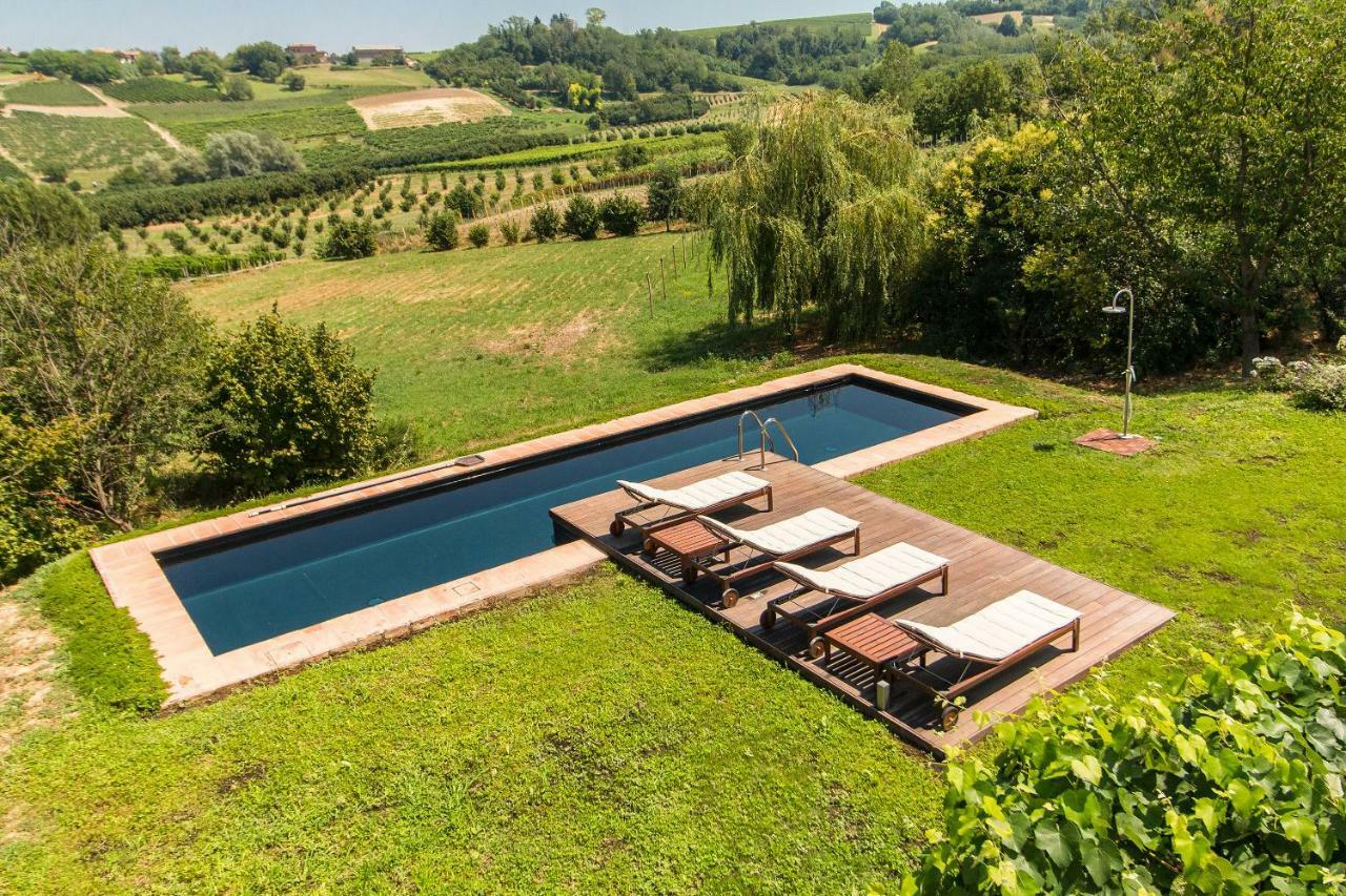 Appartamenti Presso Cascina La Melagrana コスティリオーレ・ダスティ エクステリア 写真