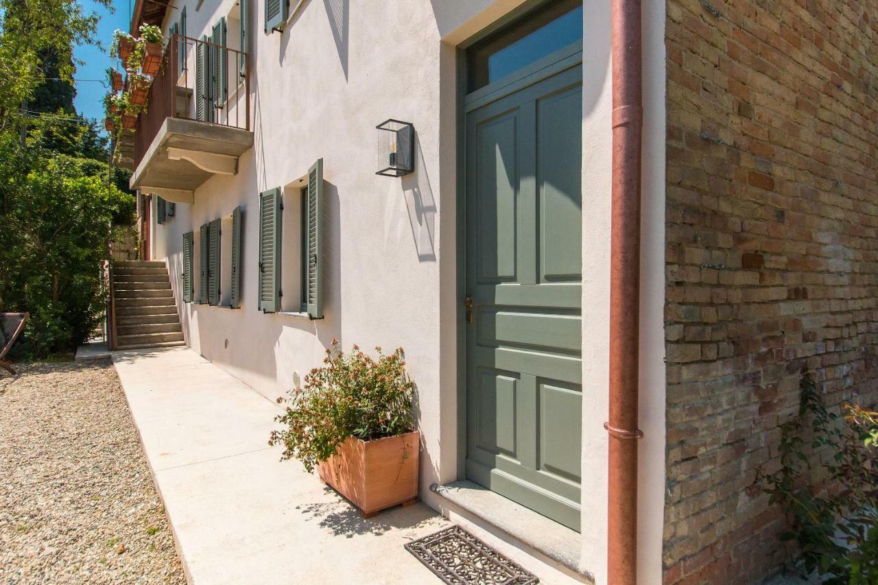 Appartamenti Presso Cascina La Melagrana コスティリオーレ・ダスティ エクステリア 写真